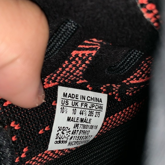 yeezy red stripe stockx